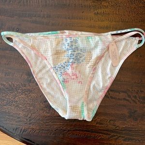 NWT Victoria’s Secret Swimsuit Bottom